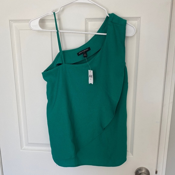 NWT asymmetrical ruffle top - Picture 1 of 4